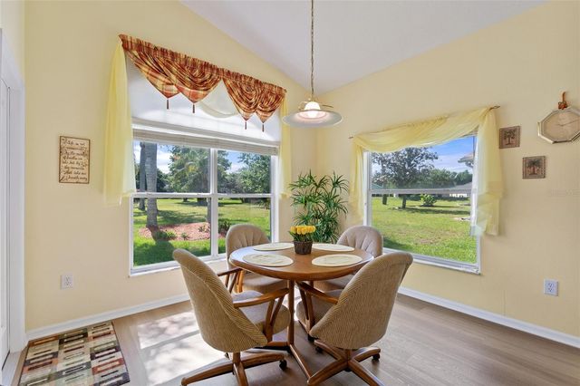 511 ROYAL PALM DR, Davenport, FL 33837