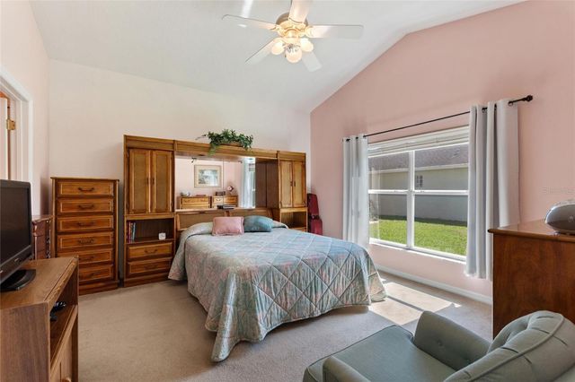 511 ROYAL PALM DR, Davenport, FL 33837