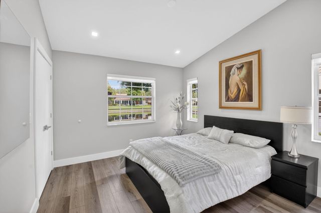 7921 Sandy Pointe Drive, Delray Beach, FL 33446