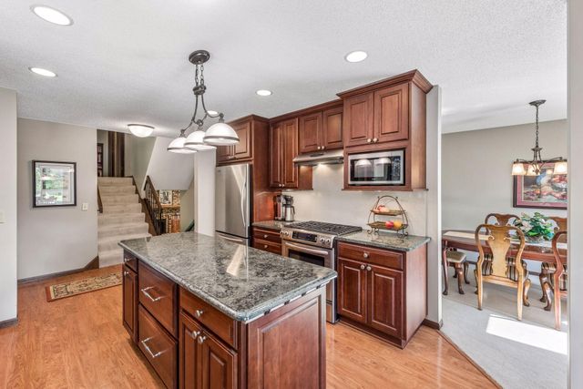 7383 Niagara Lane N, Maple Grove, MN 55311