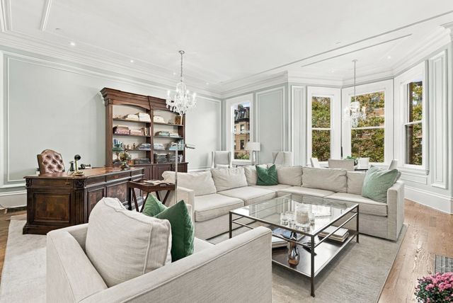 166 Marlborough St 2, Boston, MA 02116