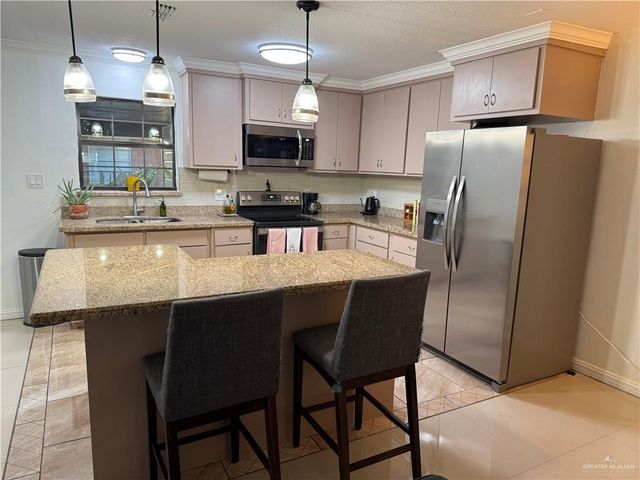 2108 Camellia Avenue, Mcallen, TX 78501