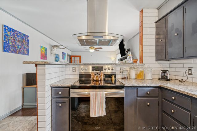 1758 E 61st Street, Tulsa, OK 74136