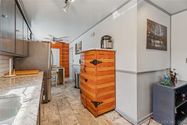 1758 E 61st Street, Tulsa, OK 74136