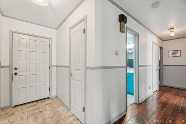 1758 E 61st Street, Tulsa, OK 74136