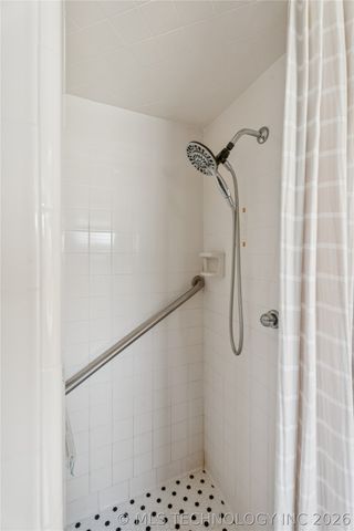 1758 E 61st Street, Tulsa, OK 74136