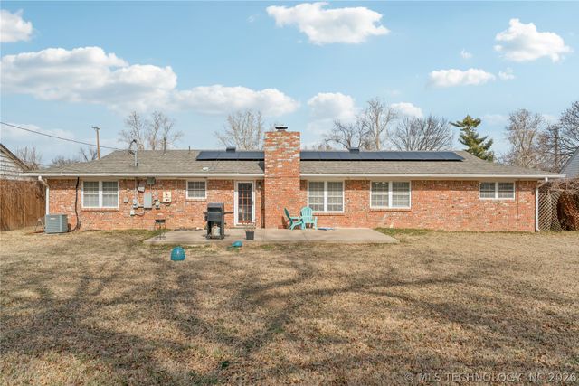 1758 E 61st Street, Tulsa, OK 74136