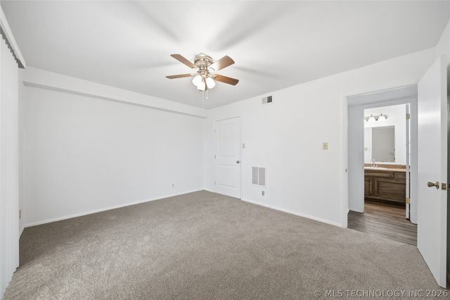 7455 S Yale Avenue 138, Tulsa, OK 74136