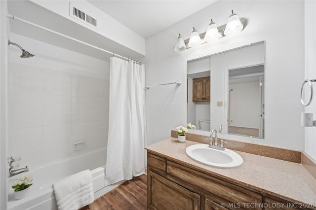 7455 S Yale Avenue 138, Tulsa, OK 74136