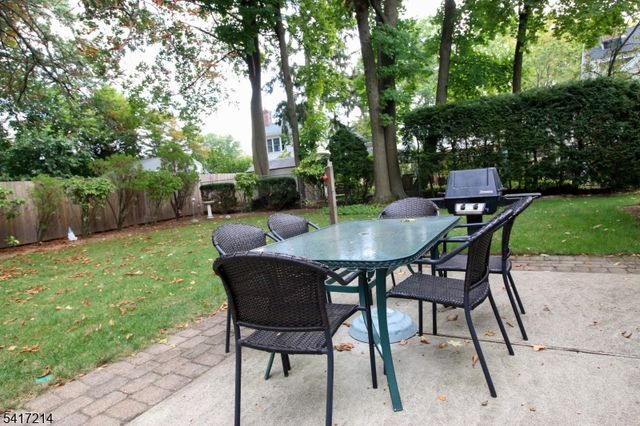 314 Knickerbocker Rd, Tenafly Boro, NJ 07670