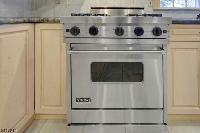 314 Knickerbocker Rd, Tenafly Boro, NJ 07670