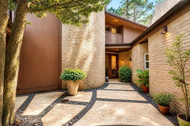 201 Vanderpool Lane 130, Houston, TX 77024