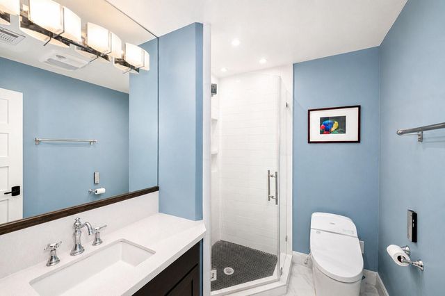 201 Vanderpool Lane 130, Houston, TX 77024