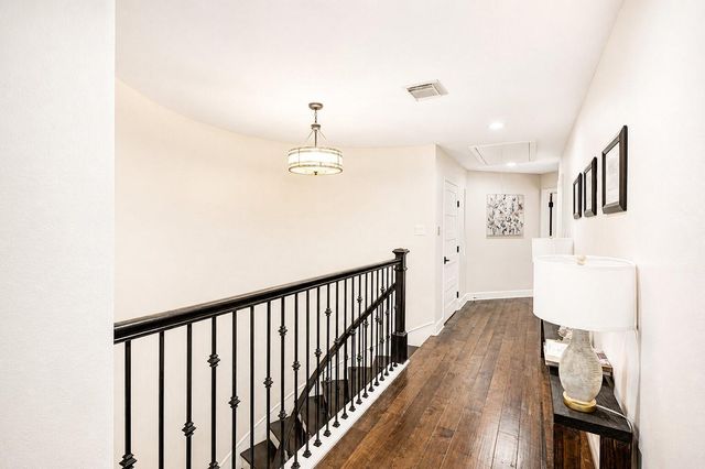 201 Vanderpool Lane 130, Houston, TX 77024