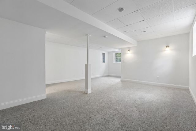 7736 WOODLAWN AVE, Pasadena, MD 21122