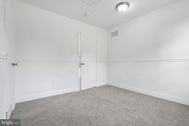 7736 WOODLAWN AVE, Pasadena, MD 21122