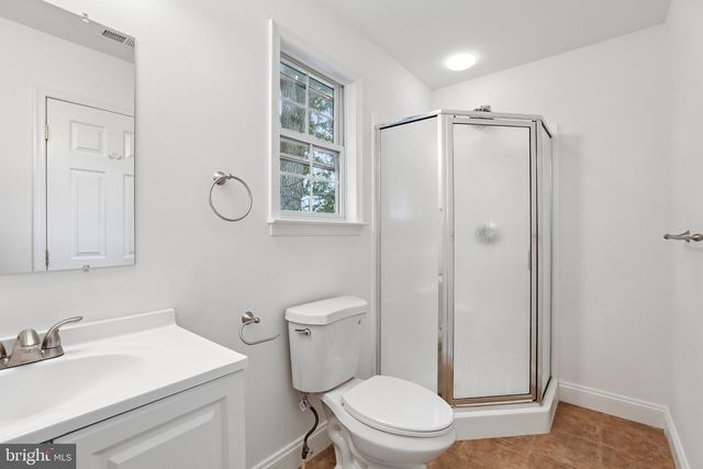 7736 WOODLAWN AVE, Pasadena, MD 21122