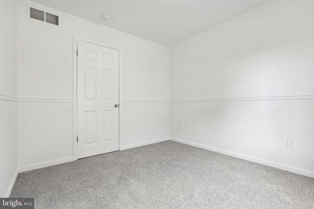 7736 WOODLAWN AVE, Pasadena, MD 21122