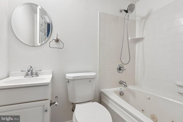7736 WOODLAWN AVE, Pasadena, MD 21122