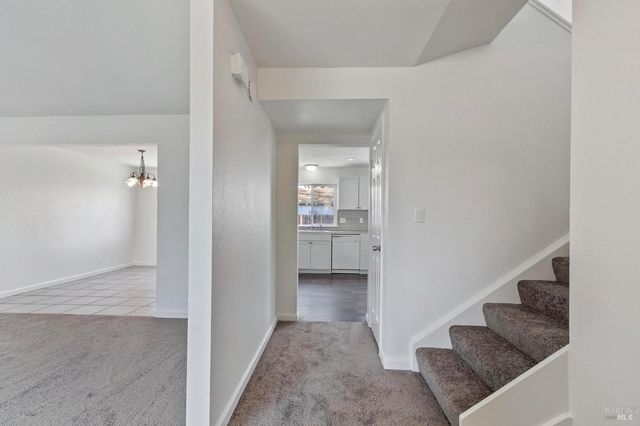 802 Tree Duck Way, Suisun City, CA 94585