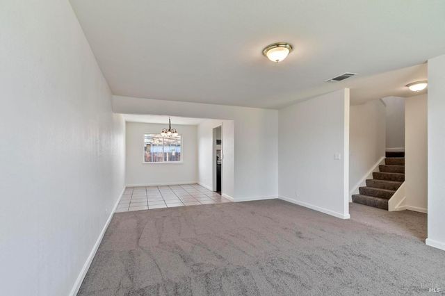 802 Tree Duck Way, Suisun City, CA 94585