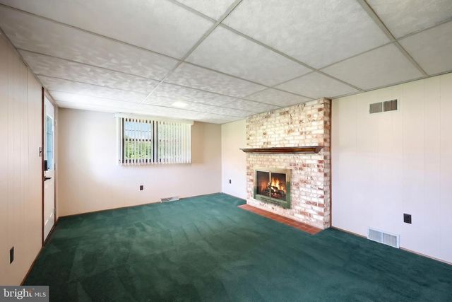 655 SKYVIEW DR, York, PA 17406