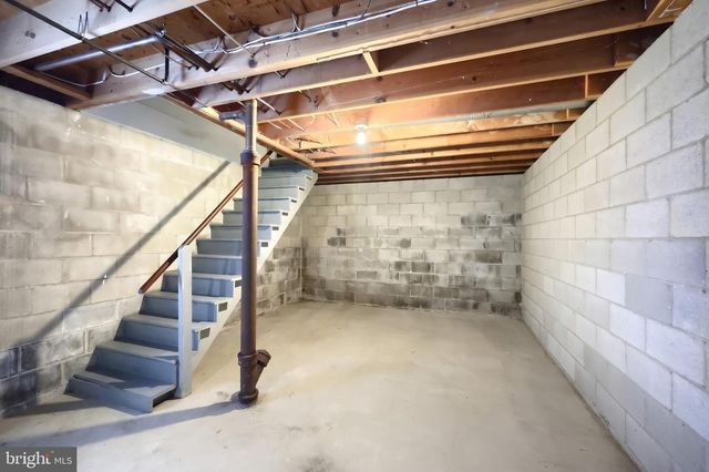 655 SKYVIEW DR, York, PA 17406