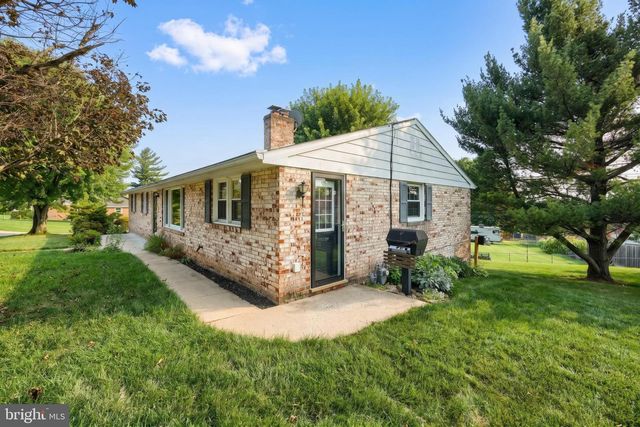 655 SKYVIEW DR, York, PA 17406