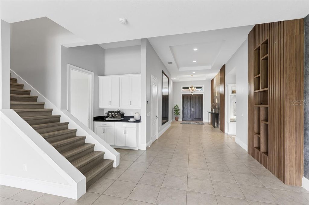 Image 7 of property listing at 13370 ALDERLEY DRIVE, Orlando, FL 32832