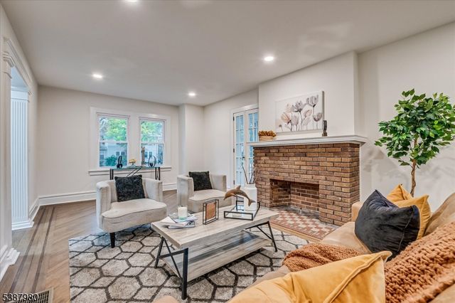 140 Oakview Ave, Maplewood Twp., NJ 07040