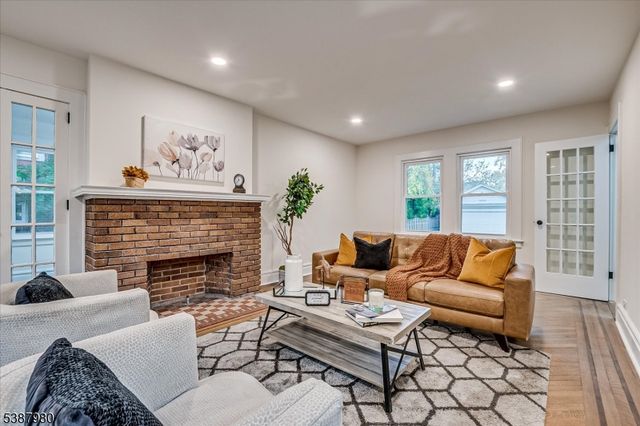 140 Oakview Ave, Maplewood Twp., NJ 07040