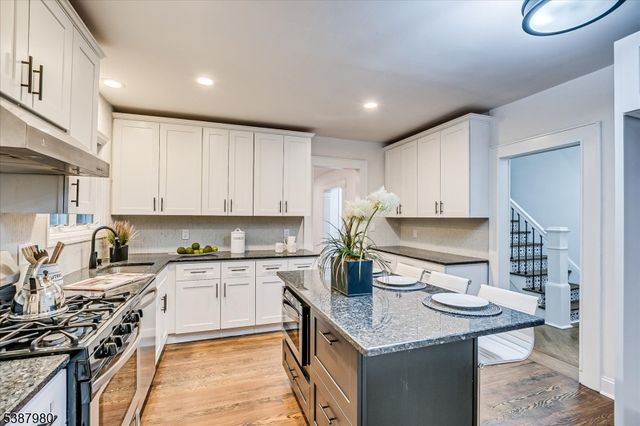 140 Oakview Ave, Maplewood Twp., NJ 07040