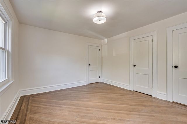 140 Oakview Ave, Maplewood Twp., NJ 07040