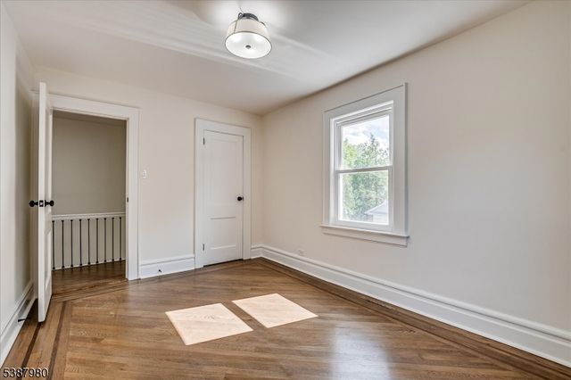 140 Oakview Ave, Maplewood Twp., NJ 07040