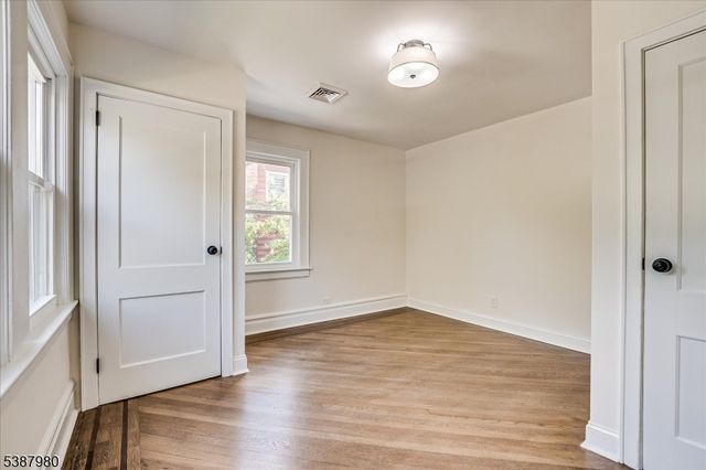 140 Oakview Ave, Maplewood Twp., NJ 07040