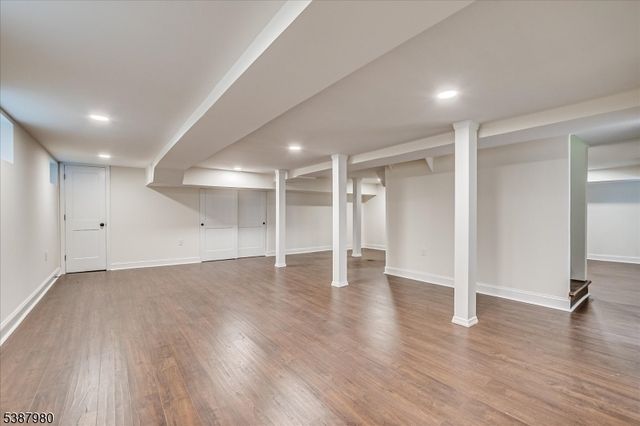 140 Oakview Ave, Maplewood Twp., NJ 07040