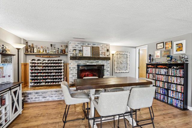 S86W31341 Meyer DRIVE, Mukwonago, WI 53149