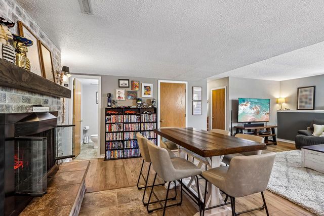 S86W31341 Meyer DRIVE, Mukwonago, WI 53149