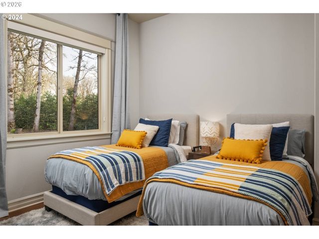 24300 Ne Dayton Ave, Newberg, OR 97132