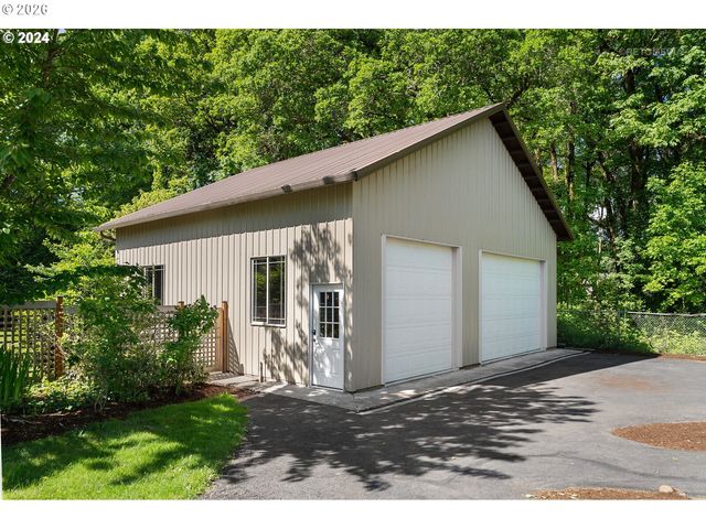 24300 Ne Dayton Ave, Newberg, OR 97132