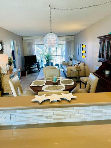 5300 NE 24th Terrace 303C, Fort Lauderdale, FL 33308