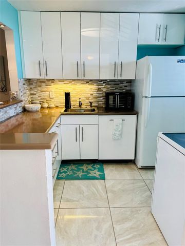 5300 NE 24th Terrace 303C, Fort Lauderdale, FL 33308