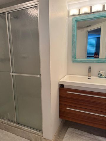 5300 NE 24th Terrace 303C, Fort Lauderdale, FL 33308