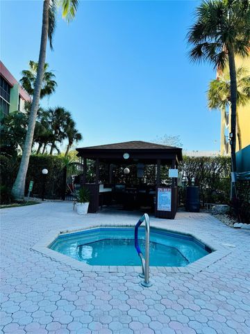 5300 NE 24th Terrace 303C, Fort Lauderdale, FL 33308