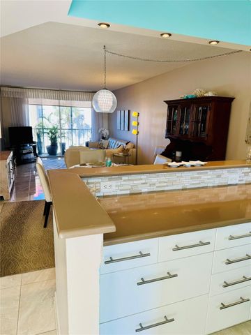 5300 NE 24th Terrace 303C, Fort Lauderdale, FL 33308