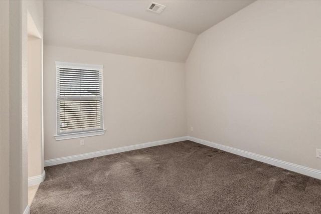 35 N Wheatleigh Drive, Tomball, TX 77375