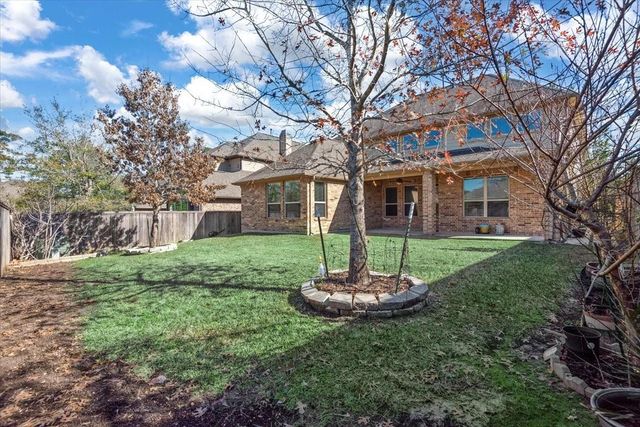 35 N Wheatleigh Drive, Tomball, TX 77375