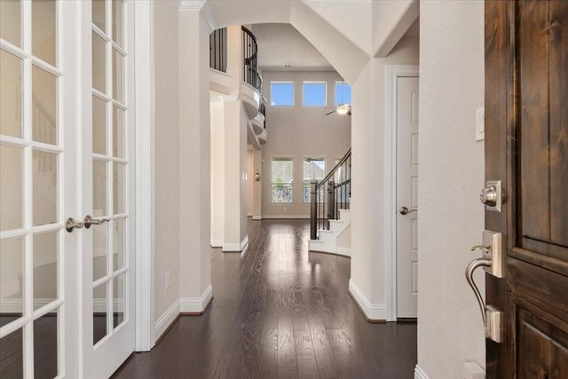 35 N Wheatleigh Drive, Tomball, TX 77375