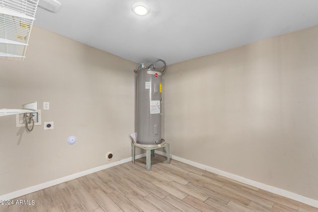 3212 W JACKSON Street, Phoenix, AZ 85009