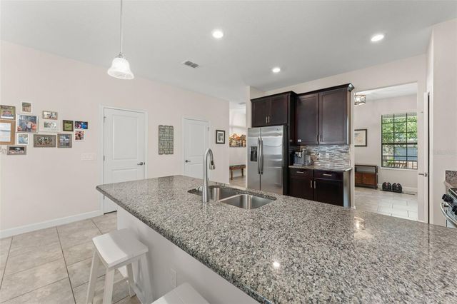 7725 PURPLE FINCH STREET, Winter Garden, FL 34787